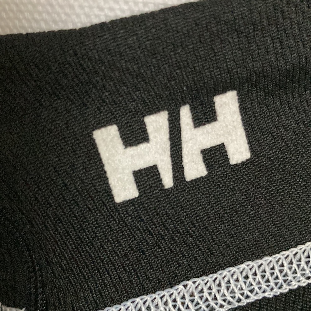 Helly Hansen 1/4 Zip Basic Layer Top - image 7